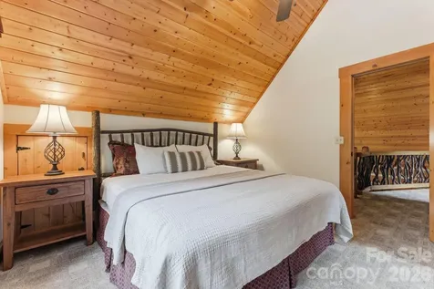 18 Rachels Circle Maggie Valley NC 28751