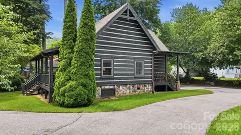 18 Rachels Circle Maggie Valley NC 28751