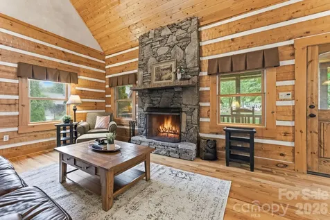 18 Rachels Circle Maggie Valley NC 28751