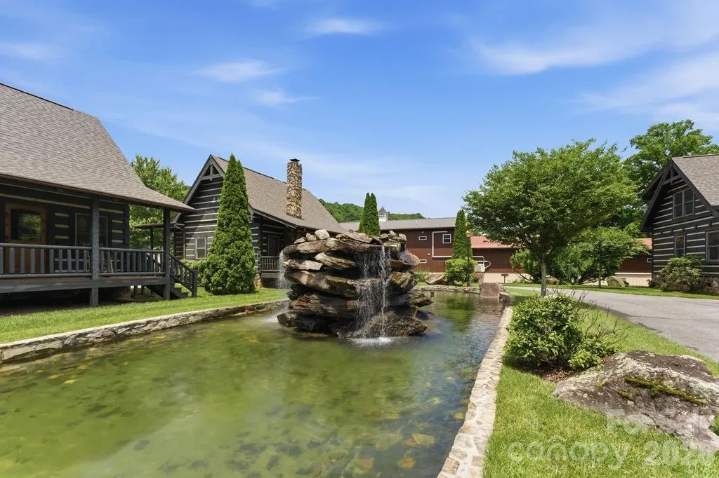 17 Rachels Circle Maggie Valley NC 28751