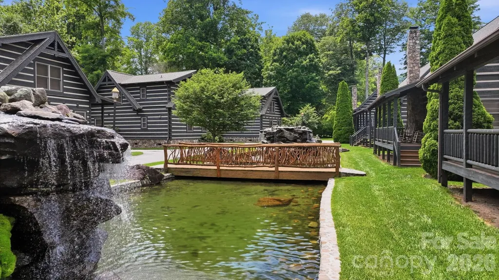 17 Rachels Circle Maggie Valley NC 28751