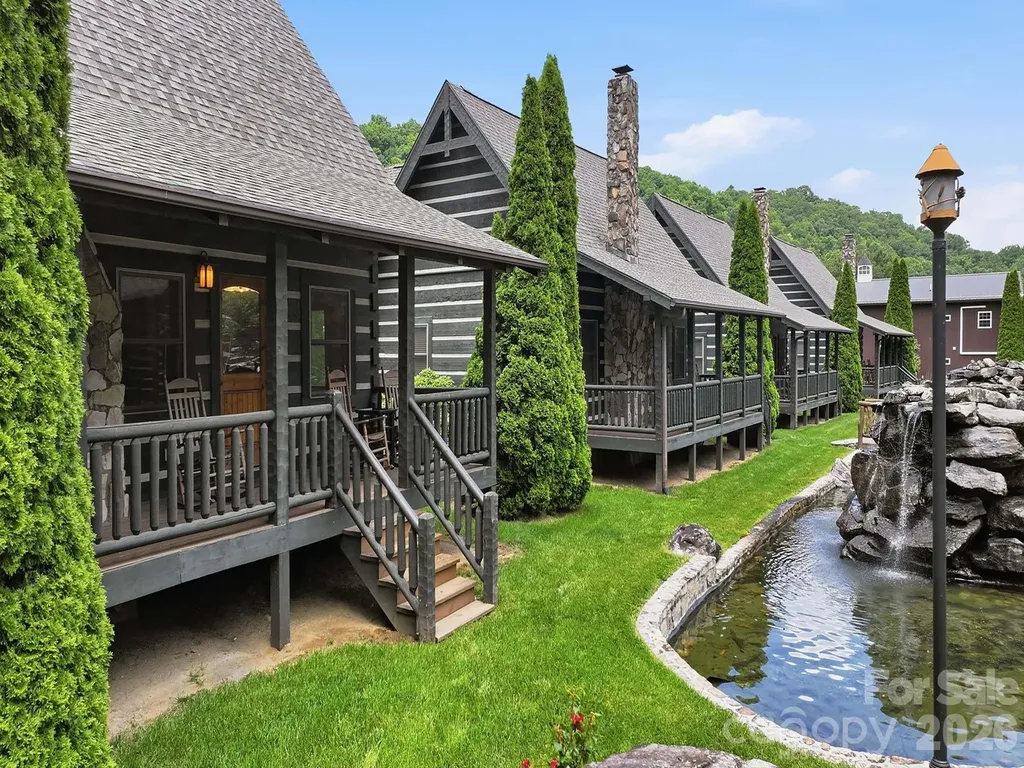 17 Rachels Circle Maggie Valley NC 28751