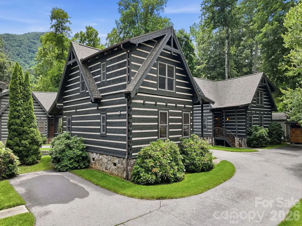 17 Rachels Circle Maggie Valley NC 28751