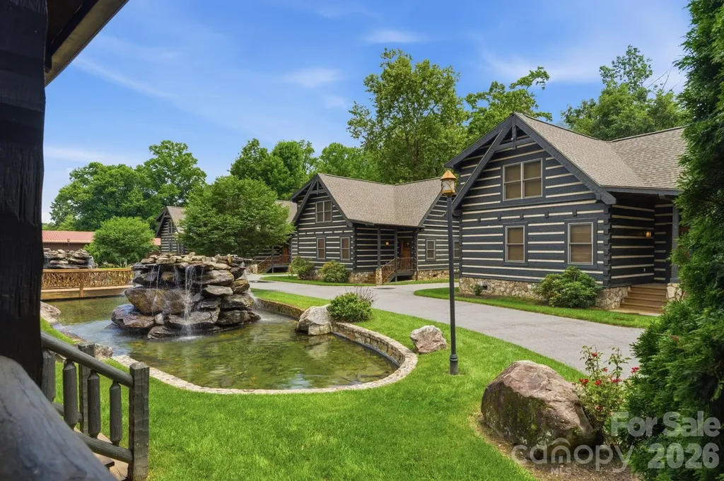 17 Rachels Circle Maggie Valley NC 28751