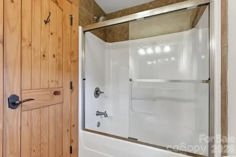 17 Rachels Circle Maggie Valley NC 28751