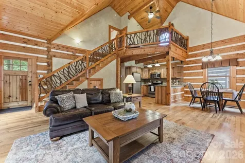 17 Rachels Circle Maggie Valley NC 28751