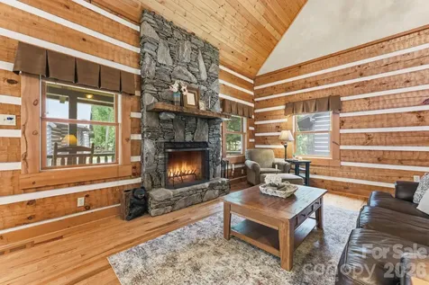 17 Rachels Circle Maggie Valley NC 28751