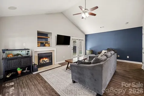132 Brookhollow Drive Mount Holly NC 28120
