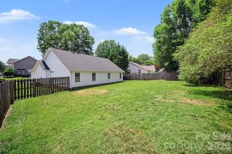 132 Brookhollow Drive Mount Holly NC 28120