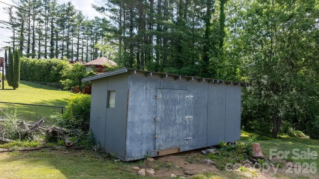 35 Glendale Drive Spruce Pine NC 28777