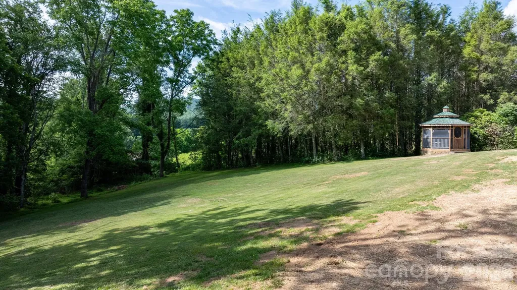 35 Glendale Drive Spruce Pine NC 28777
