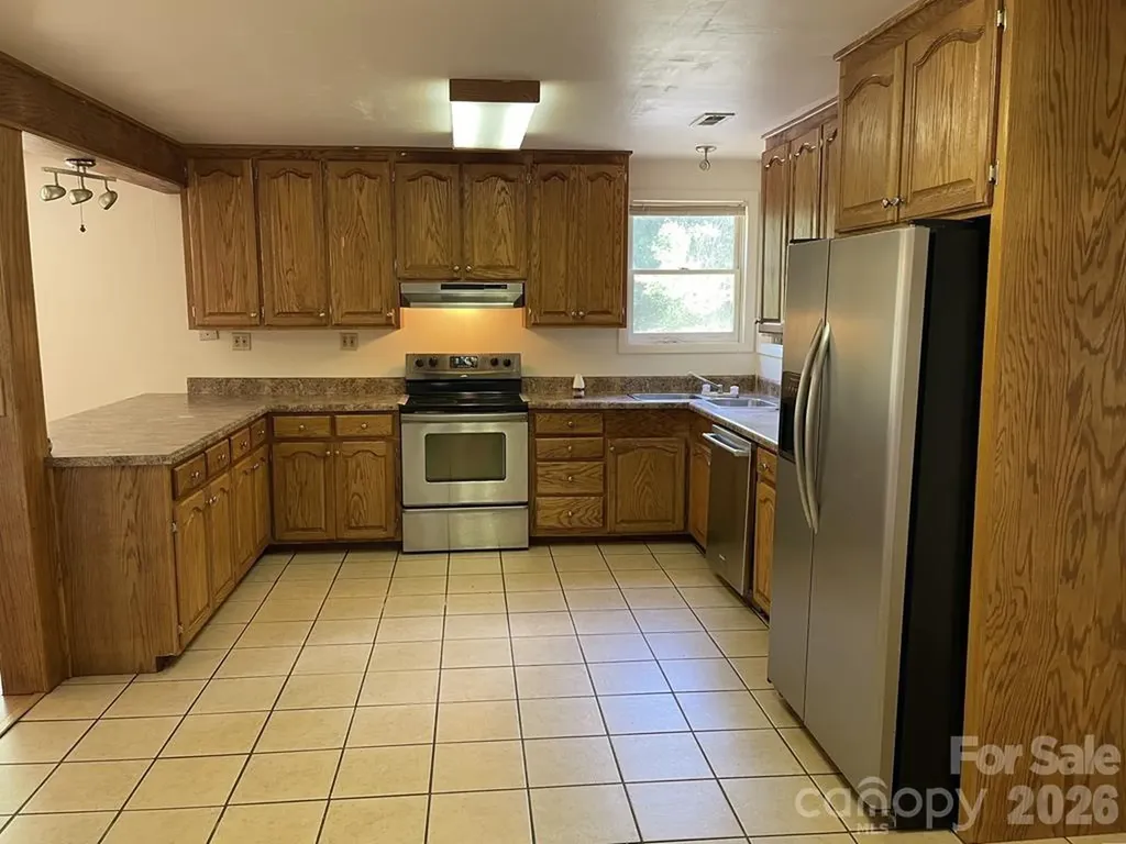 930 Copperhead Cove Sylva NC 28779