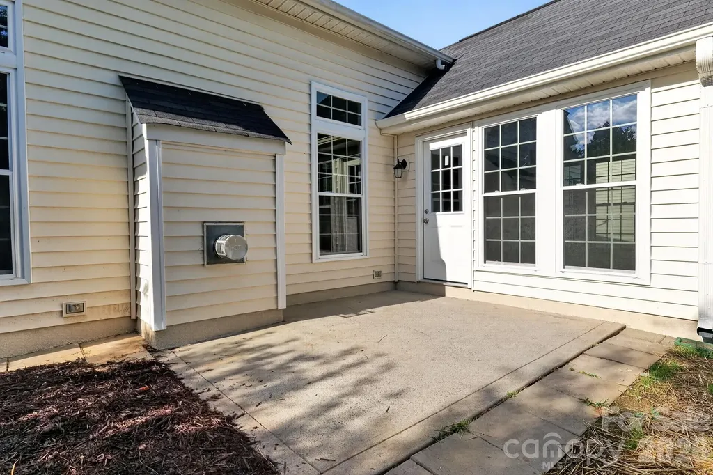 11518 Planters Estates Drive Charlotte NC 28278