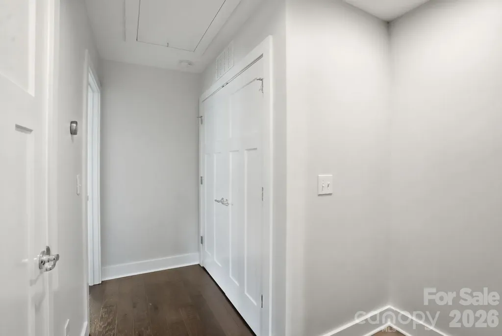 1024 Wesley Park Lane Charlotte NC 28208