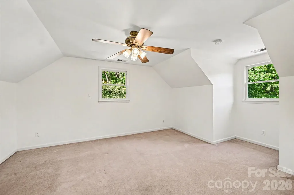 9624 Forest Drive Charlotte NC 28216