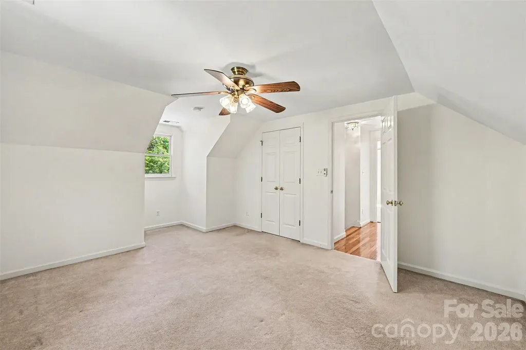 9624 Forest Drive Charlotte NC 28216