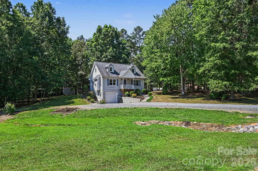 9624 Forest Drive Charlotte NC 28216