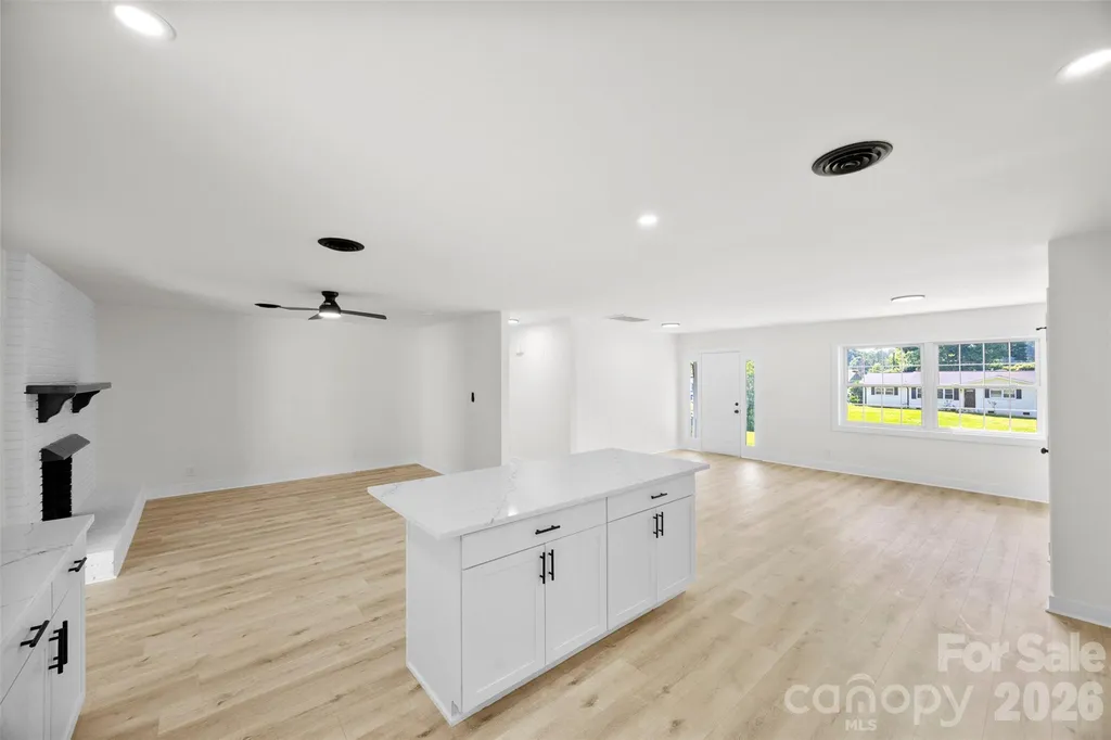 5421 Maplewood Lane Charlotte NC 28227