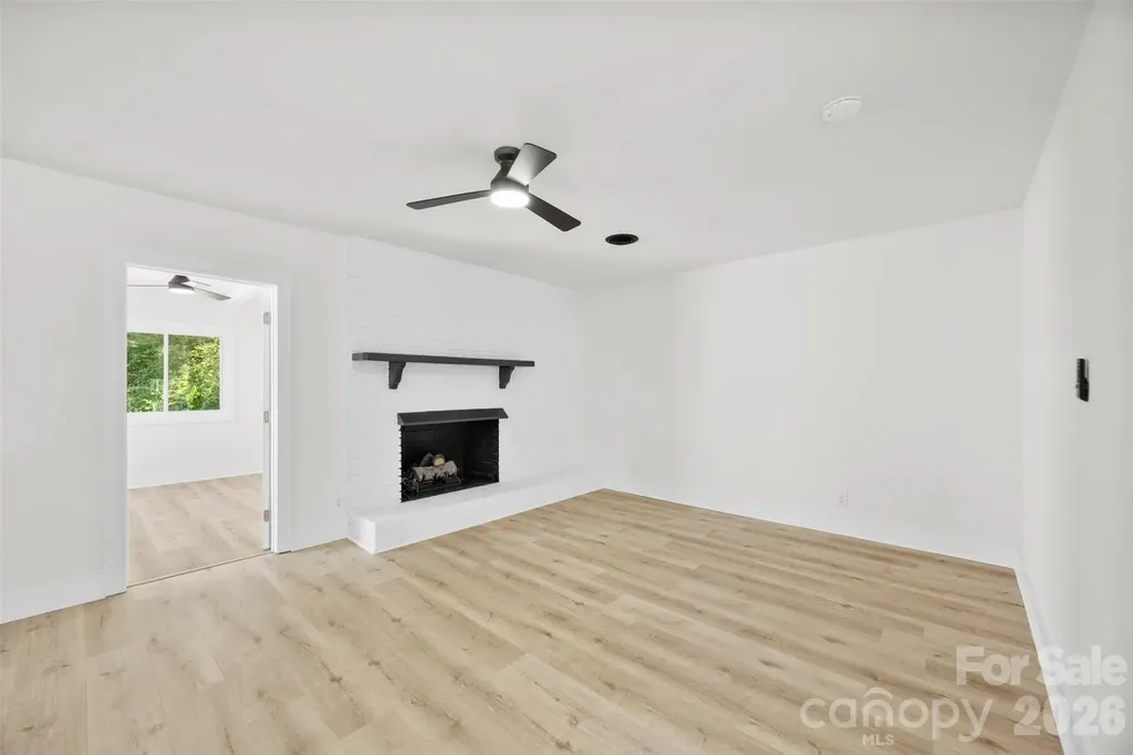 5421 Maplewood Lane Charlotte NC 28227