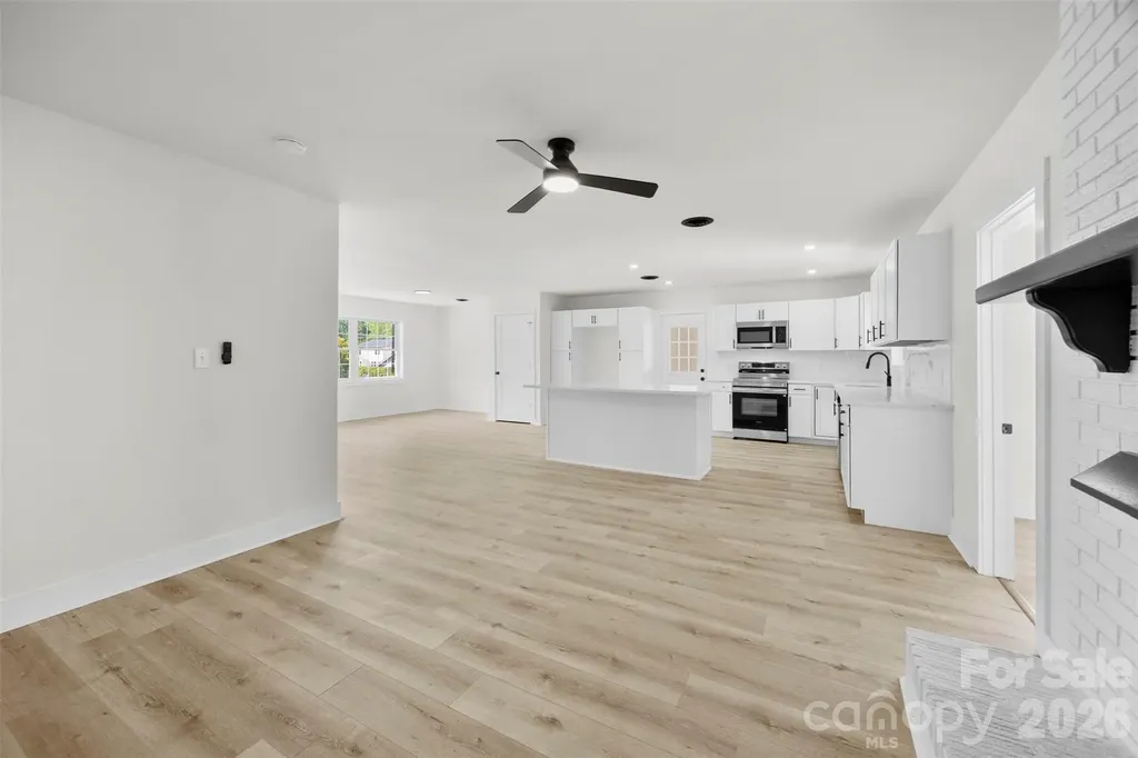 5421 Maplewood Lane Charlotte NC 28227