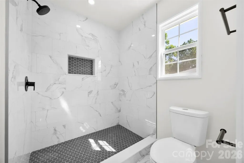 5421 Maplewood Lane Charlotte NC 28227