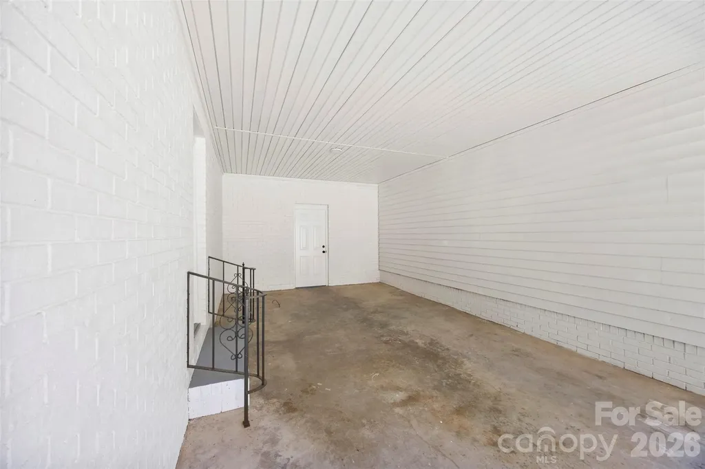 5421 Maplewood Lane Charlotte NC 28227