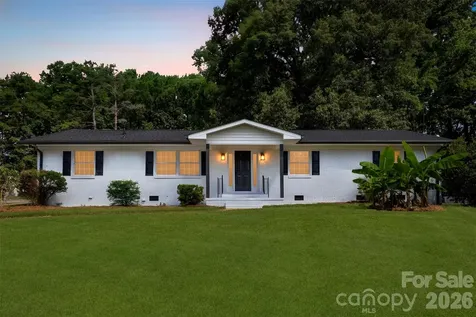 5421 Maplewood Lane Charlotte NC 28227