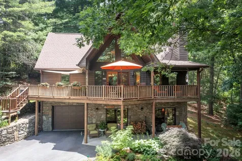 127 Woodburn Drive Swannanoa NC 28778