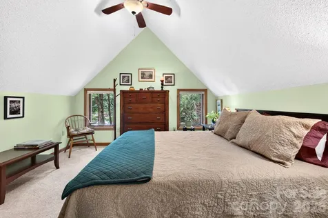 127 Woodburn Drive Swannanoa NC 28778