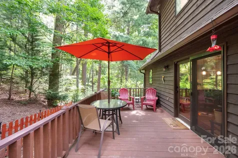 127 Woodburn Drive Swannanoa NC 28778