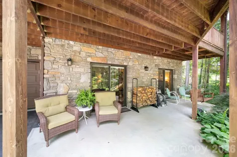 127 Woodburn Drive Swannanoa NC 28778