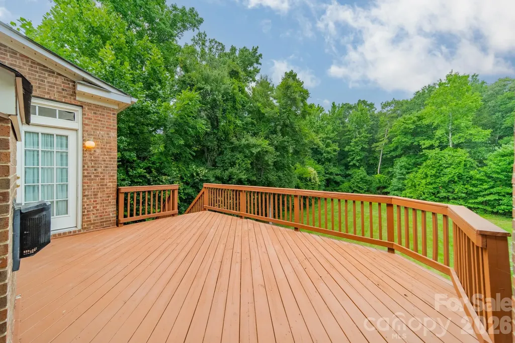 10805 Wilklee Drive Charlotte NC 28277