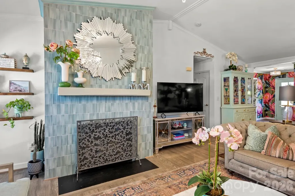 222 Troonsway Road Winston Salem NC 27127