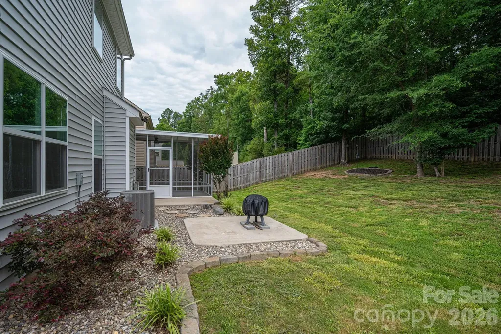 612 Augustus Lane Mount Holly NC 28120