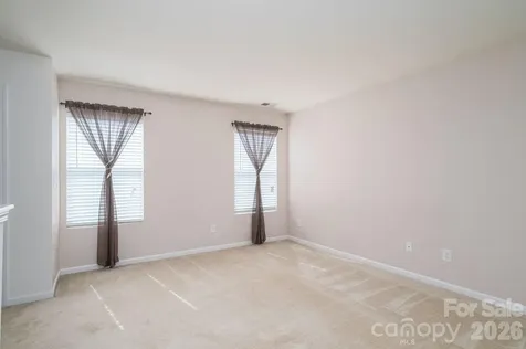 612 Augustus Lane Mount Holly NC 28120