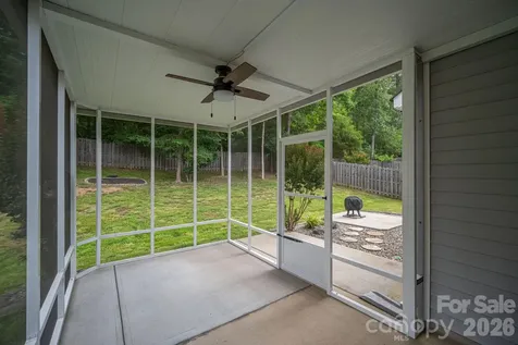612 Augustus Lane Mount Holly NC 28120