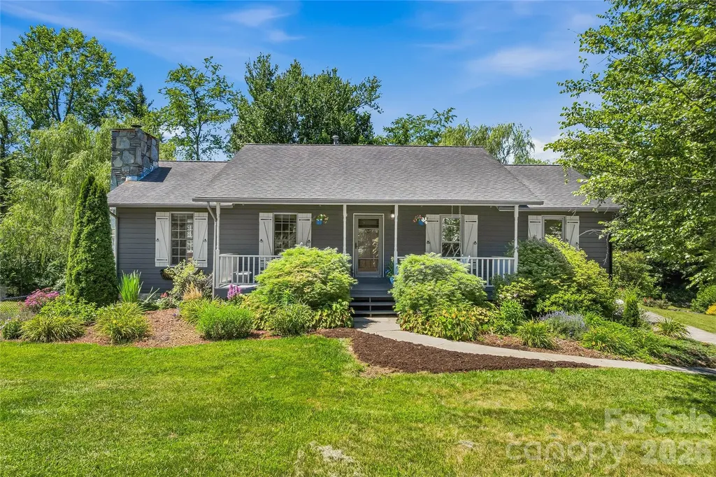 279 Woody Lane Asheville NC 28804