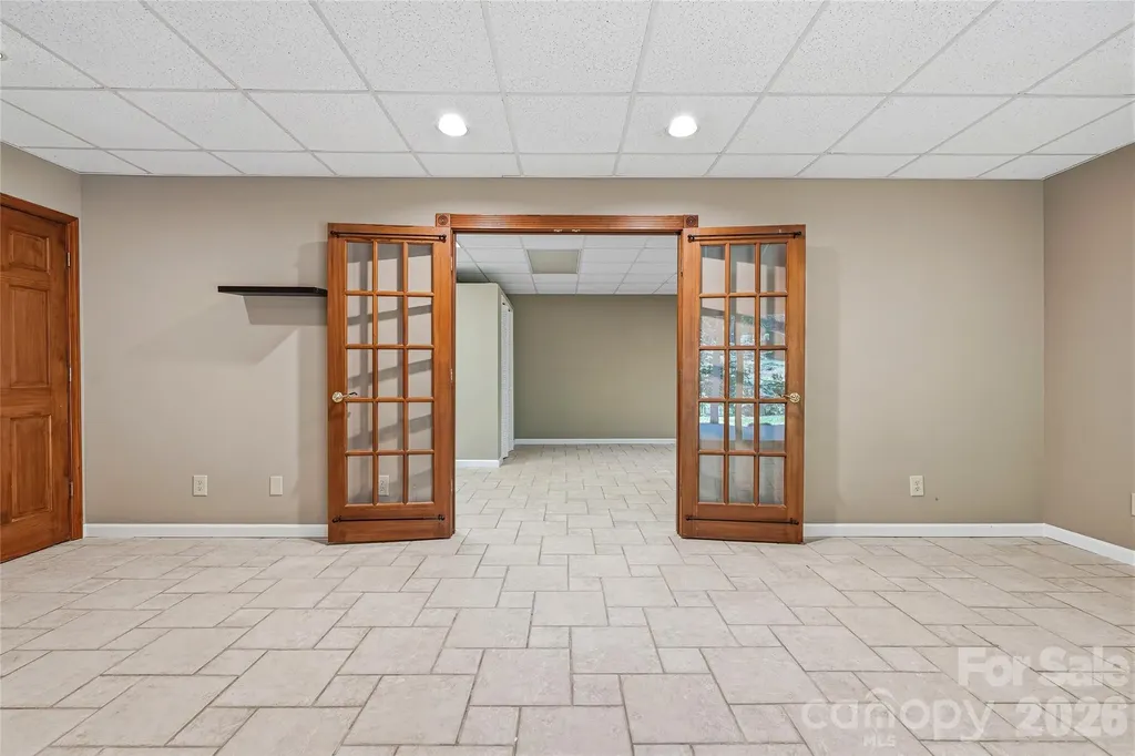 279 Woody Lane Asheville NC 28804