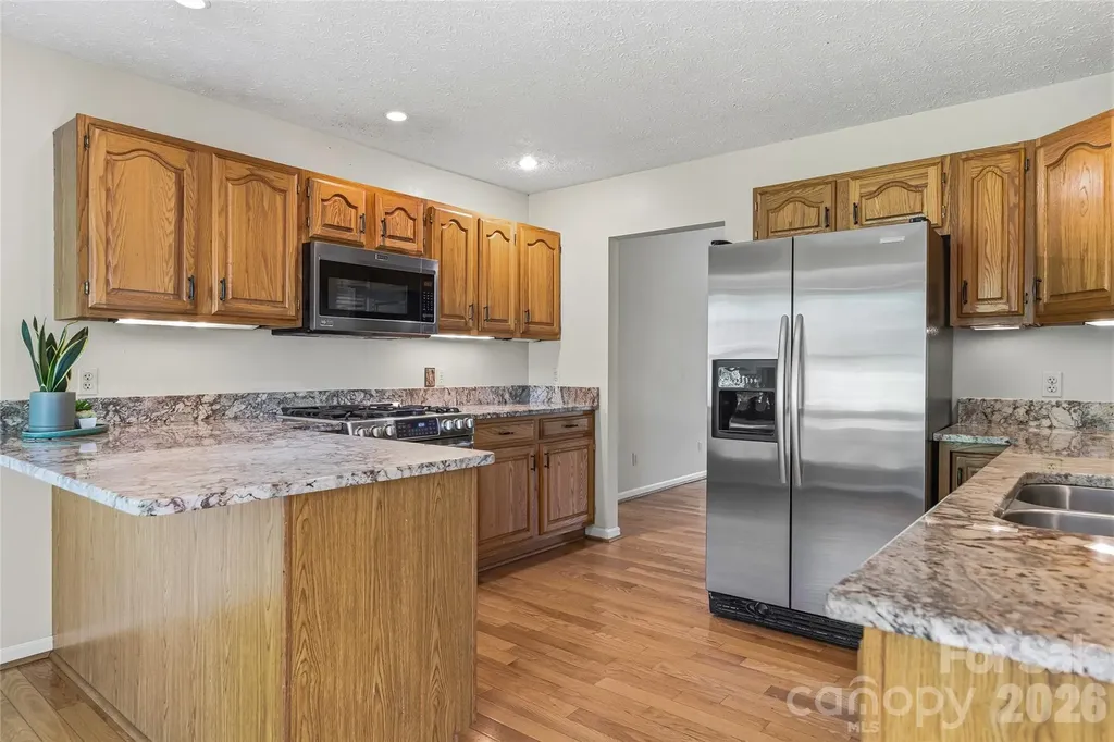 279 Woody Lane Asheville NC 28804