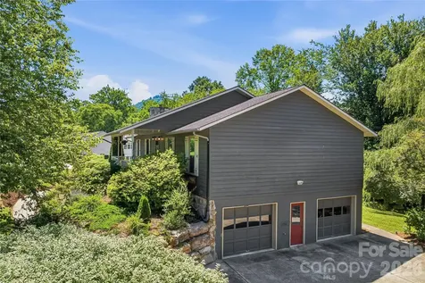 279 Woody Lane Asheville NC 28804