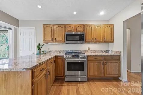 279 Woody Lane Asheville NC 28804