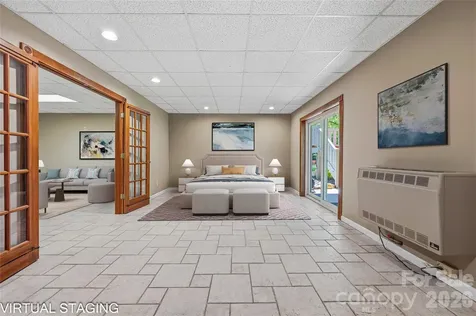 279 Woody Lane Asheville NC 28804