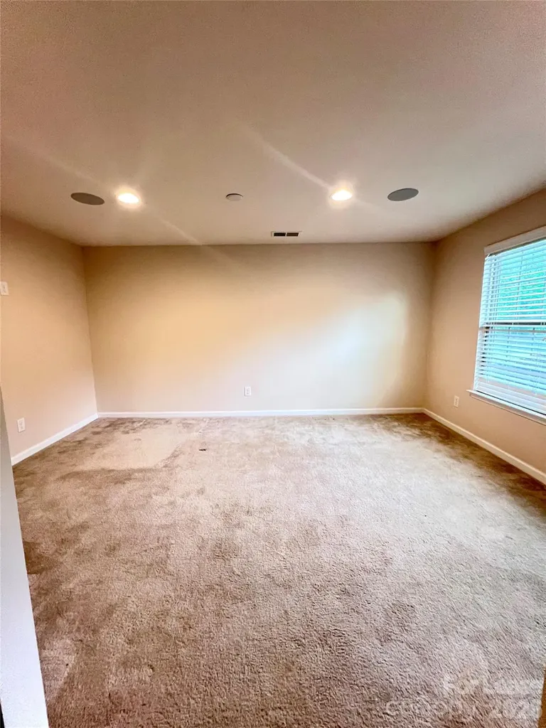 4008 Zilker Park Drive Charlotte NC 28217