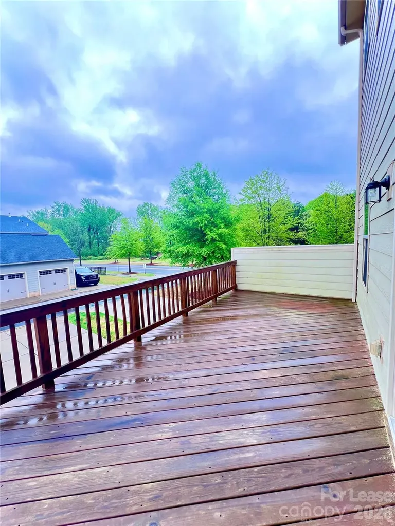 4008 Zilker Park Drive Charlotte NC 28217