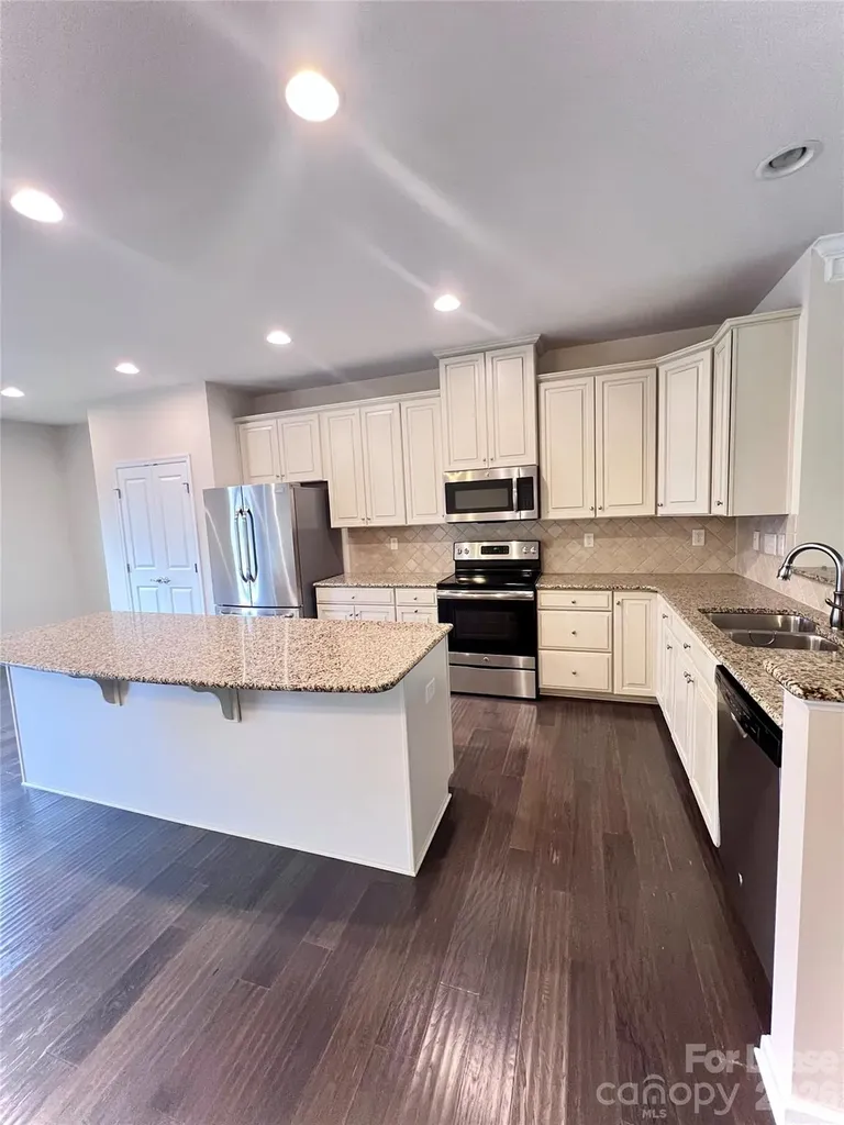 4008 Zilker Park Drive Charlotte NC 28217