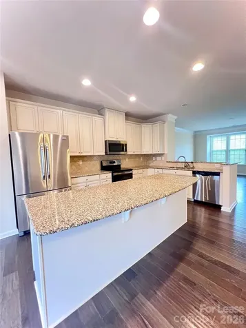 4008 Zilker Park Drive Charlotte NC 28217