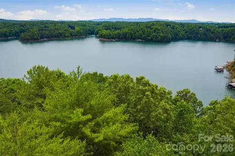 311 Crest View Drive S Nebo NC 28761