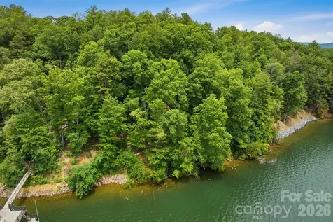 311 Crest View Drive S Nebo NC 28761