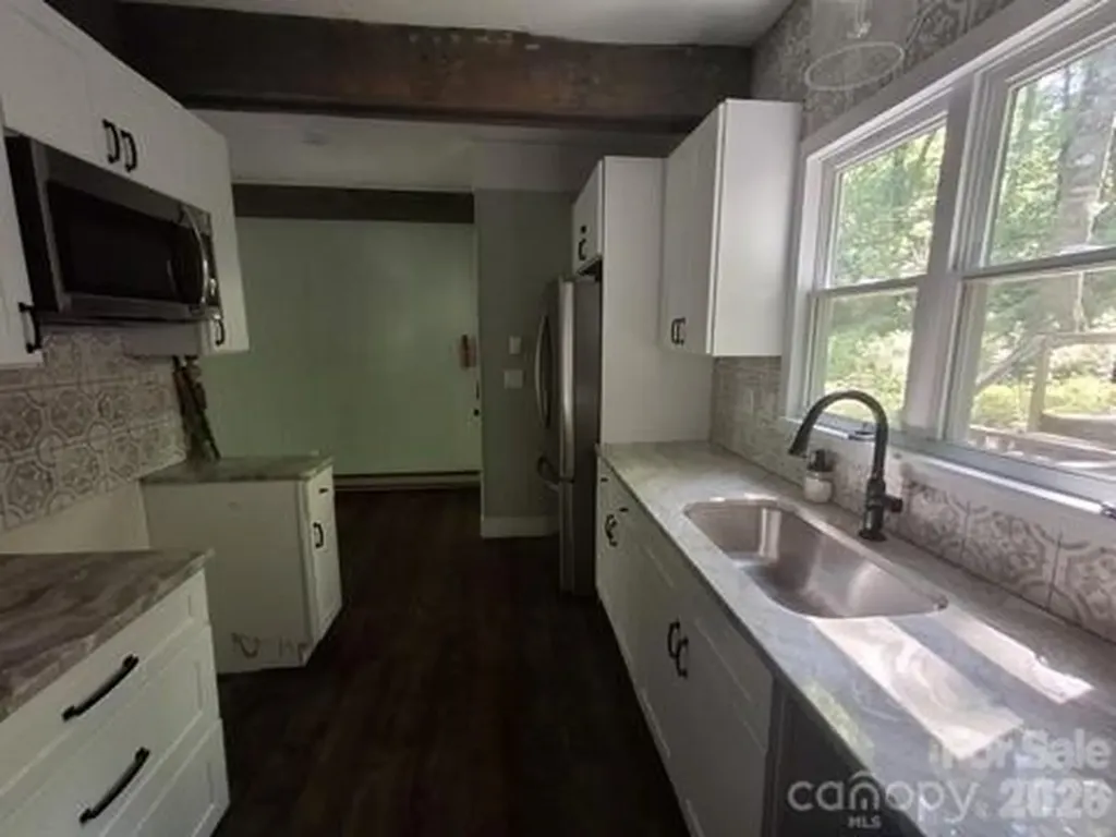 630 Shumont Road Black Mountain NC 28711