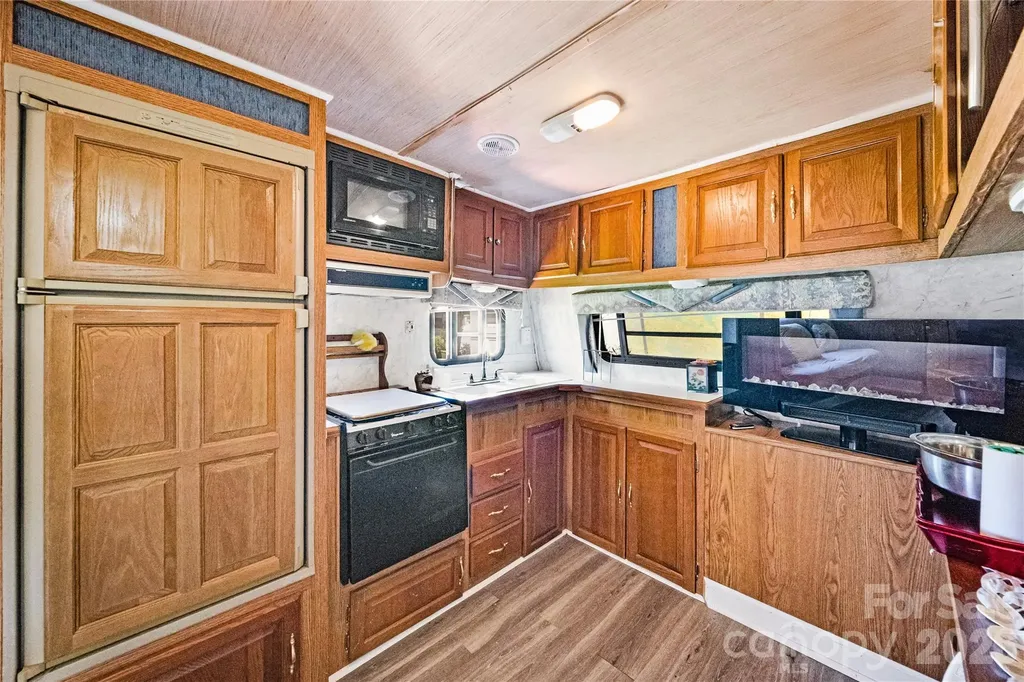 107 Dove Lane New London NC 28127